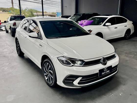 VOLKSWAGEN POLO 1.0 170 TSI HIGHLINE AUTOMÁTICO VOLKSWAGEN POLO 1.0 170 TSI HIGHLINE AUTOMÁTICO